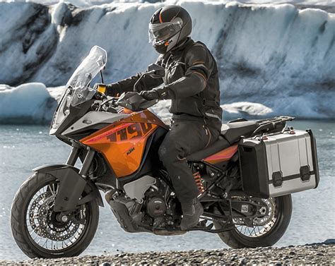 The ktm 1190 adventure r is offered petrol engine in the malaysia. KTM 1190 Adventure 2015 - Fiche moto - MOTOPLANETE