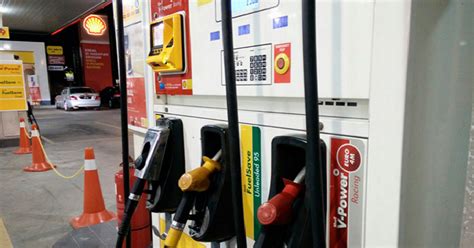 Ron95 and ron97 have been the standard motor fuel to go for in the straits of malaysia. Shell Stations In Malaysia Unable To Operate Due To System ...