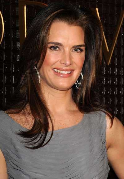 Speaking to the daily telegraph newspaper, mr gross said: Brooke Shields discusses underage nude pic | Latest News ...
