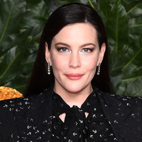 From moisturizing and thickening shampoos to dandruff treatments, men's conditioners to hair loss solutions. Liv Tyler Revealed Every Detail of Her $1,065 Skin-Care ...