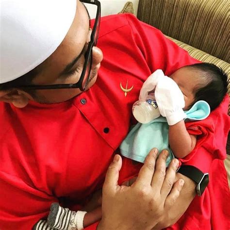 Rujuk perkataan yang kerap disebut, namun adakah cukup untuk difahamkan? Masa Lafaz Cerai Tak Fikir, Tapi Bila Tengok Anak Baru ...