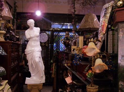 Maybe you would like to learn more about one of these? 歐洲宮廷藝術精品- VENUS DE MIL 裝飾-希臘 羅馬 神像 -米勒維納斯人像 雕像. 斷臂維納斯 @$8800 | Yahoo奇摩拍賣