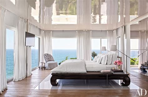 It is best to have some ideas on which window treatment will complement your unique taste. 37 of the Best Master Bedrooms of 2016 Photos ...