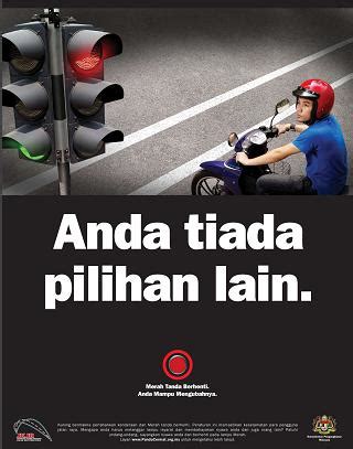 Hal ini dapat membantu pengguna jalan raya menikmati pemanduan yang selesa dan selamat. Posted by Kemalangan Jalan Raya at 12:33 AM