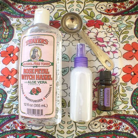 Guide on room essential oil spray dilution ratio. 🌿🌹 Lavender Rose Pillow Mist 🌹🌿 Super easy!! • 2 tbsp rose ...