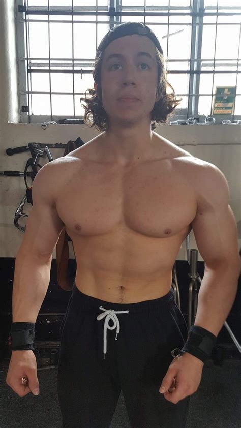 Get a sneak peek of the new version of this page. Muscle madness on Twitter: "So this guy has been in our # ...