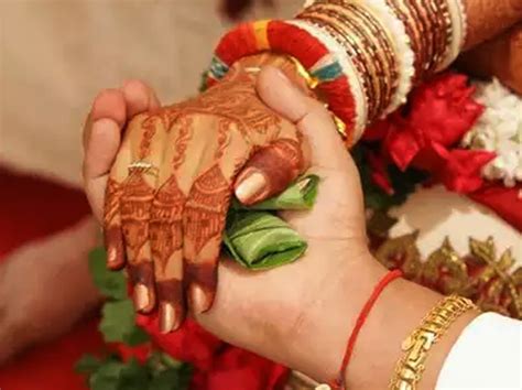 Get married in denmark quickly and easily! 2021 में शादी के बंधन में बंधने के लिए ये हैं सबसे शुभ दिन ...