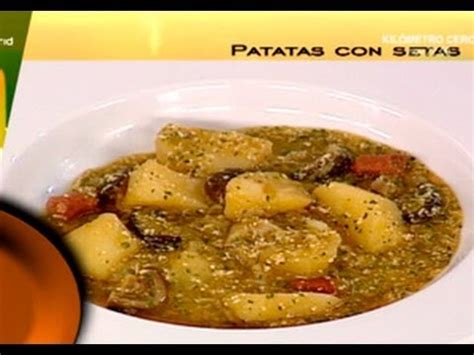 Es importante seleccionar varias patatas del mismo tamaño y con una forma homogénea, así, una vez cortadas en gajos todas tendrán un creemos que con esta breve explicación y las fotografías se resolverá la consulta sobre cómo cortar las patatas en gajos, si ya las tenéis preparadas, ¡a cocinar!. ¿Qué comemos hoy? - ¿Qué comemos hoy?: Receta: Patatas con ...