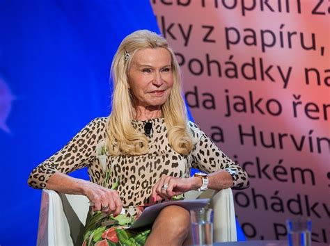 Ve věku 89 let zemřela šansoniérka hana hegerová. GALERIE: Zemanem oceněná herečka Jitka Pelikánová (†87 ...