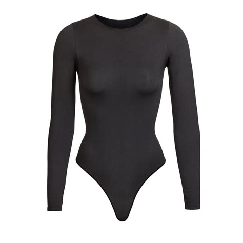 SKIMS Long Sleeve Crew Neck Thong Bodysuit in Onyx | Kim Kardashian 
