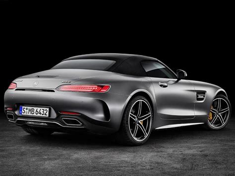 Mercedes benz amg gt 2020 prices in uae pictures reviews. 2018 Mercedes-AMG GT Roadster revealed | Drive Arabia