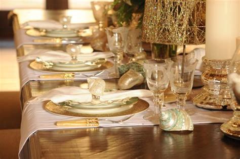 Beach themed christmas table setting. "Beach themed Christmas" table setting for Holly Robinson ...