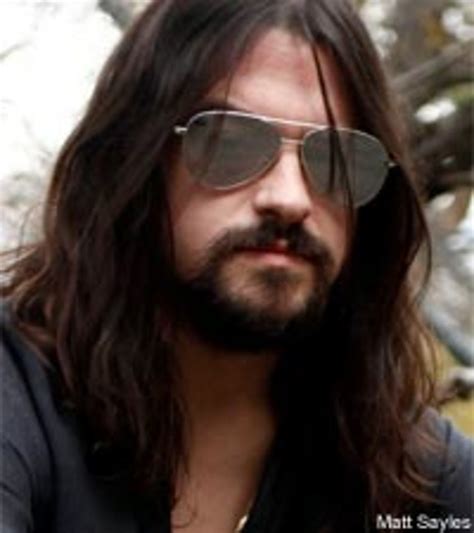 Shooter Jennings Stays Tied to Rebel Ways With 'Black Ribbons'