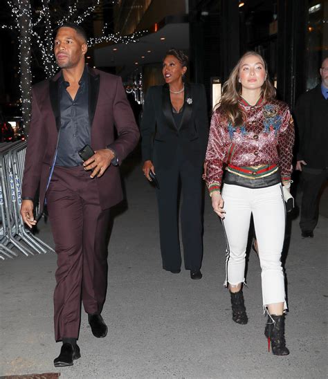 By brian marks for dailymail.com. *EXCLUSIVE* Michael Strahan and Robin Roberts double date ...