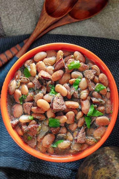 If you're having trouble tracking down red beans, red kidney beans will be a fine substitute. Recipe For Pinto Beans Ground Beef And Sausage / 10 Best ...