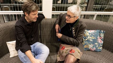 Er wollte ihn verstehen, für die grünen gewinnen. Nachdenklicher Abend mit Robert Habeck | Martina Neubauer