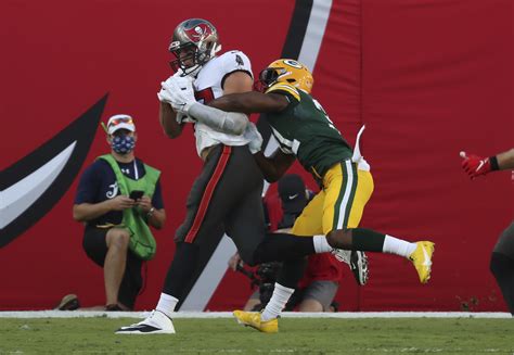 Rodgers celebrates too early, packers score on next play. Packers vs. Buccaneers recap: Tampa Bay steamrolls Green Bay