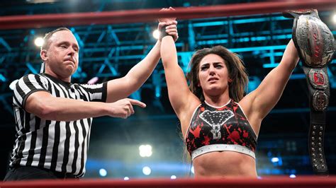 Everybody wants to become a world how can being 15 years undefeated doesn't earn him any shot at world titles? Tessa Blanchard becomes first woman to win a men's ...