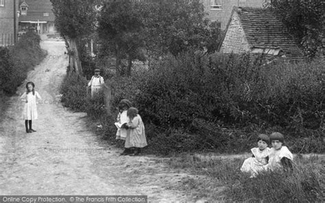 Saltford village home page » saltford village » the old village recent photo's. Billingshurst, Village Life 1907 - Francis Frith