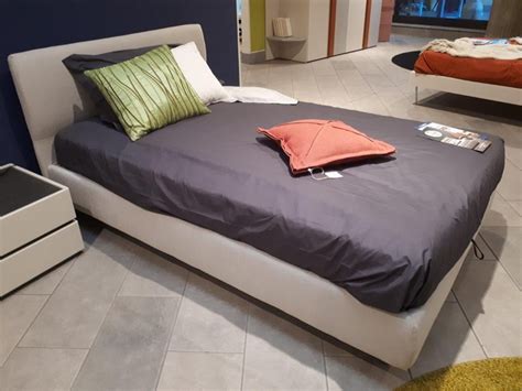 Rete letto elettrica a doghe body movie completa di piedini. LETTO Benny piazza e mezza V&nice a PREZZI OUTLET