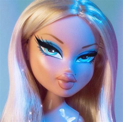 I was thinking about some trends that i have been seeing on instagram and tumbler and i saw the bratz aesthetic is back in trend. Baddie Aesthetic Wallpaper Blue Bratz Doll Aesthetic / 112 ...