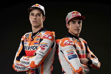 As famous celebrity marc márquez has a luxury lifestyle. Bruder Alex erzählt: So hat sich Marc Marquez die Platte ...