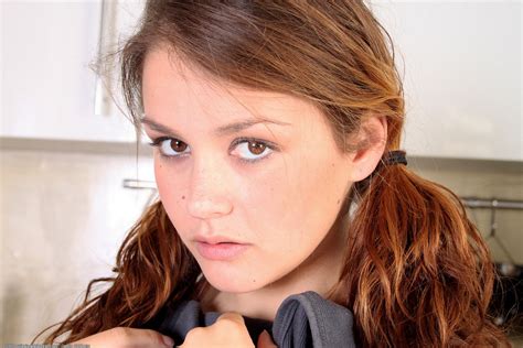 Trending newest best videos length. Hot Brunette Masturbates