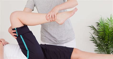 No matter what caliber of athlete you are, pain from the hip flexors light walking is generally fine, but avoid activities and sports that aggravate your injury. Exercises for a hip flexor strain to help you recover ...