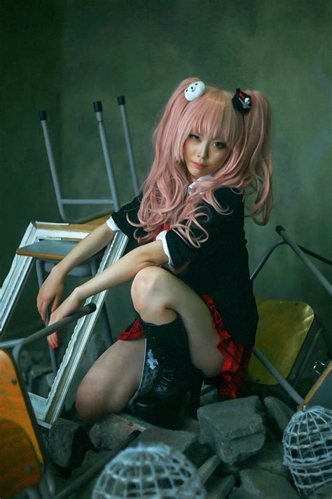 He is the protagonist and the main danganronpa character that gamers play as throughout the entirety of the game. JUNKO ENOSHIMA by https://www.deviantart.com/minorunetomo ...