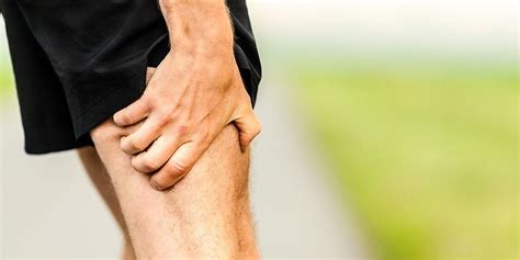 Sakit tulang belakang boleh berlaku kepada sesiapa sahaja. Sakit di Belakang Lutut: Penyebab dan Cara Mengatasinya