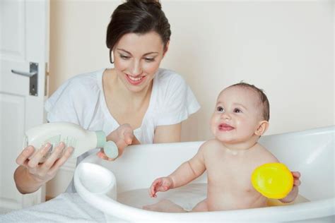 Get free 1 or 2 day delivery with amazon prime, emi offers, cash on delivery on eligible purchases. 10 Tips For Bathing Kids In Winters - Baby Couture India