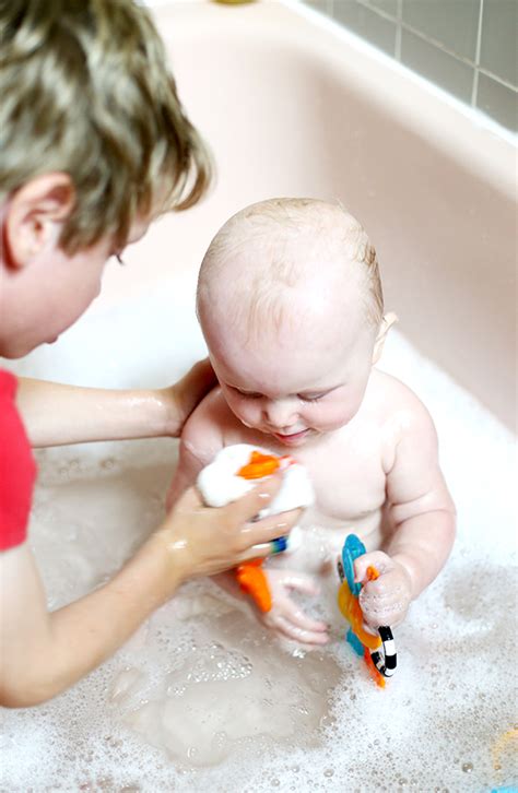 Babies love to hear your voice, and many feel soothed by singing. Baby Bath Time - Say Yes