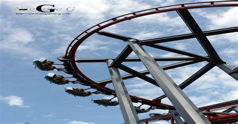 Vortex is an arrow dynamics suspended roller coaster located at canada's wonderland in vaughan, canada. Vortex at Canada's Wonderland : coasterporn