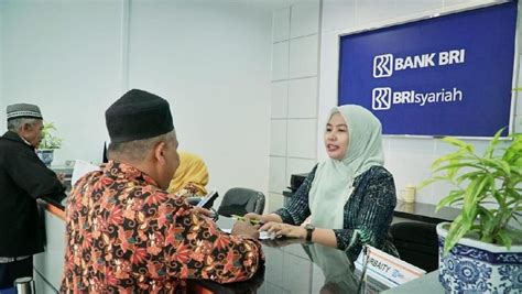 Merger makin terang, harga saham bri syariah (bris) catat rekor tertinggi sejak ipo. Jadi Survivor Merger Bank Syariah BUMN? Saham BRIS Naik 20%