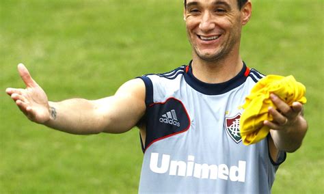 Nesses dias que antecedem a histórica partida de volta contra o boca juniors, pela semifinal da libertadores, evidentemente não consigo pensar em outra coisa. Fluminense estreia na Libertadores contra o Caracas ...
