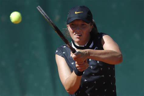 Rakieta światowego rankingu wta w rozmowie ze daria kasatkina jest zazdrosna o wyniki igi świątek i naomi osaki. WTA Toronto: Iga Świątek walczyła wspaniale, ale Naomi ...