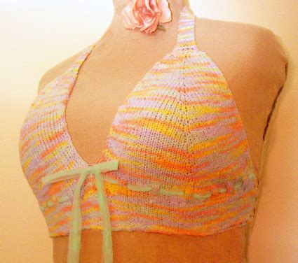 Lay your lace out flat with the right side facing up. The World of Spider Sunshine: How to Knit a Bra