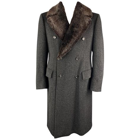 A good choice if you live in a warmer climate but still want the look of a winter coat. PAUL STUART Size L Charcoal Camel Hair / Wool Double ...