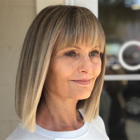 Especially layers and bowl cuts can help your hair look lush and healthy. Great Haircuts For Older Women With Thinning Hair ...