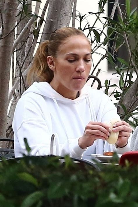 Pixie haircut for the short curly hair is accomplished by giving a short haircut for the back hair and small layers for the top and side curls. Jennifer Lopez in Casual Outfit - Miami 01/12/2021 • CelebMafia