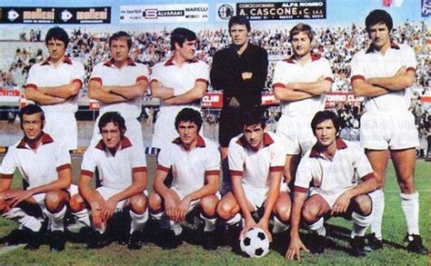Inoltre vendo altri giochi anni 60/70/80 ed oggetti per bambini e per ragazzi: Torino 1970/71. | Squadra di calcio, Calcio, Figurine di ...