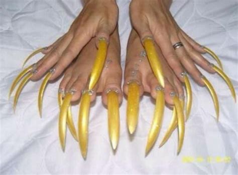 Un octogenario originario de la india, shridhar chillal, ha batido el récord guinness de las uñas más largas del mundo. 12 fotos de las peores uñas de los pies en el mundo. La ...