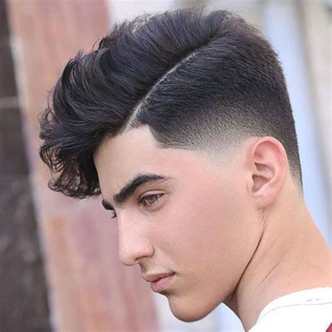 Coiffure homme 2021 les cheveux longs. Tendance Coiffure : 50 Meilleures coupes de cheveux homme ...