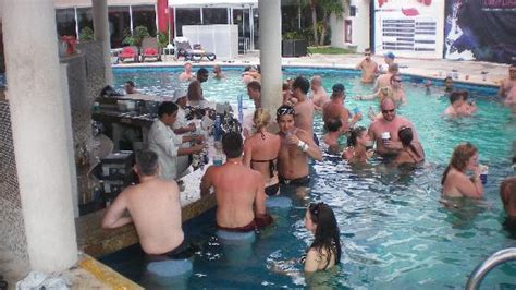 Don't have an account yet? swim up bar - Picture of Temptation Cancun Resort, Cancun ...