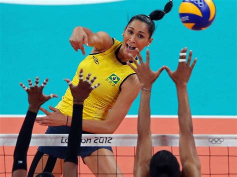 Mas a seleção sofreu um. Ídolos do Vôlei #44 - Jaqueline Carvalho - Voleibol sempre