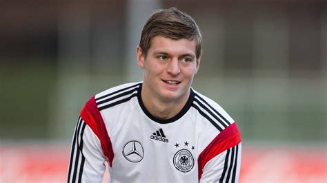 Full movies and tv shows in hd 720p and full hd 1080p (totally free!). Toni Kroos Net Worth, Bio 2017-2016, Wiki - REVISED ...