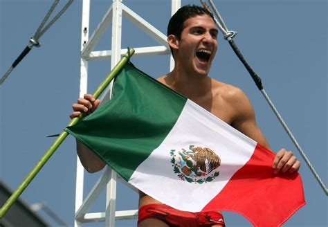 Musicalmente hablando con rommel pacheco. Día de la Bandera - Rommel Pacheco sintió a México en la ...