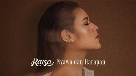 Tapi iklan agnes dan raisa seolah mewartakan kepada kita bahwa era itu sudah kadaluwarsa. Penampilan Memukau Perdana Raisa di atas Panggung Setelah ...