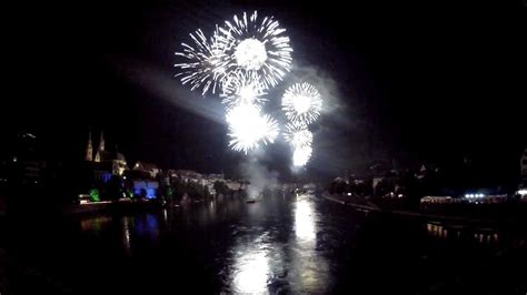 Bis ins jahr 2019 wurde das 1. 1. August Feuerwerk 2012 Basel (Volle Länge) - YouTube