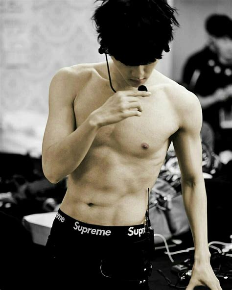 Discover and share the best gifs on tenor. #baekhyun #exo #abs | Exo baekhyun, Baekhyun, Kpop exo